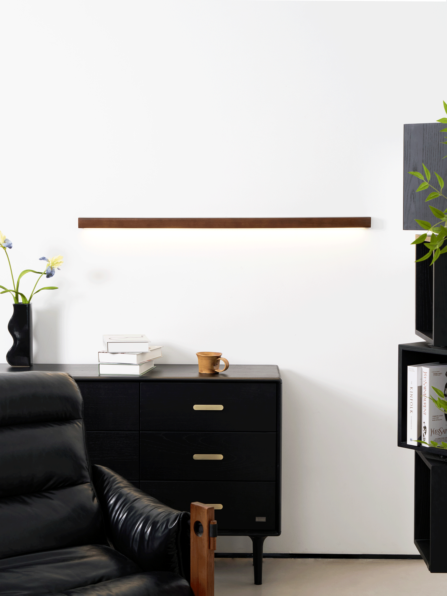 Arlo Linear Wood Wall Light - Letslighting