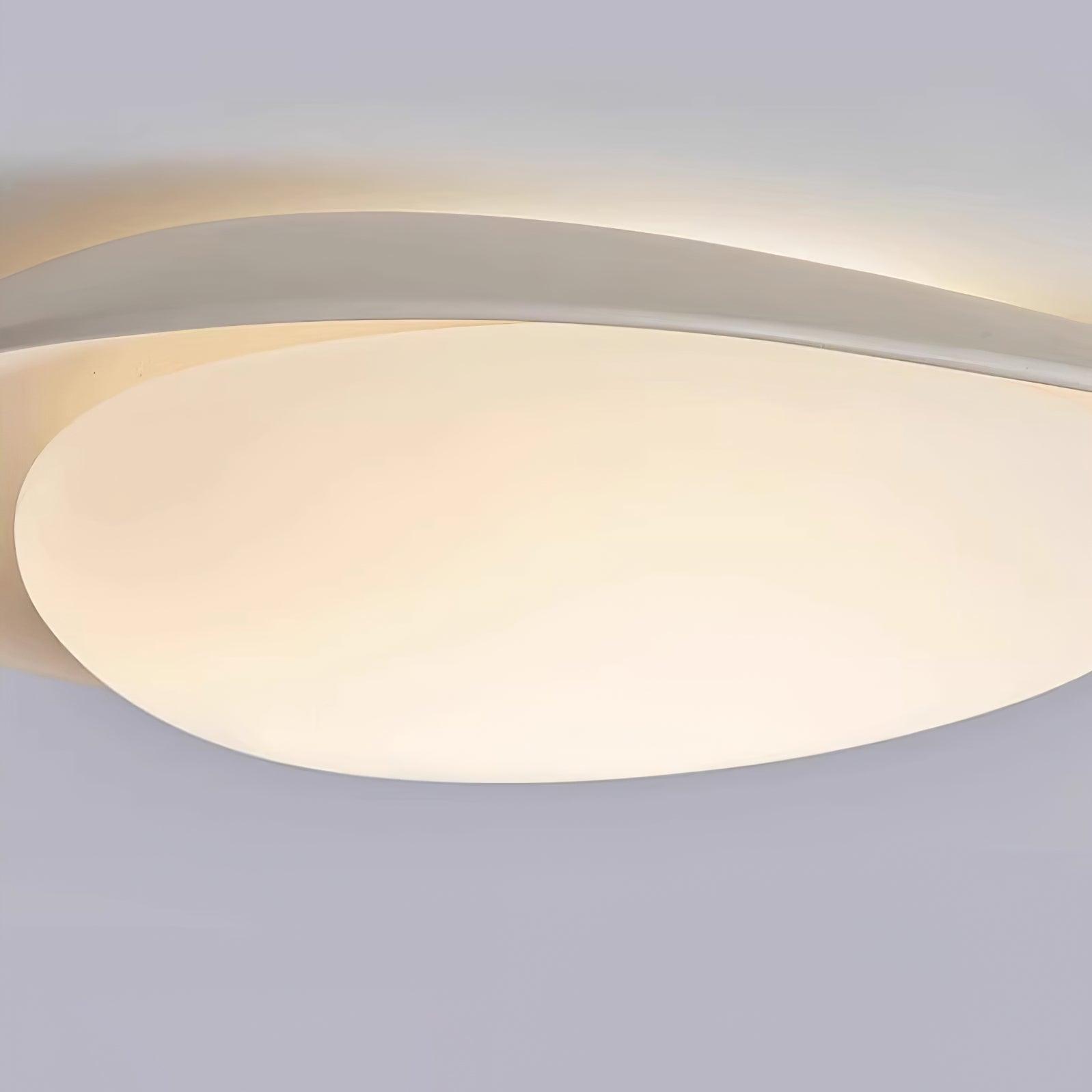 Aria Lámpara de Techo con Forma de Guijarro en Verde y Beige