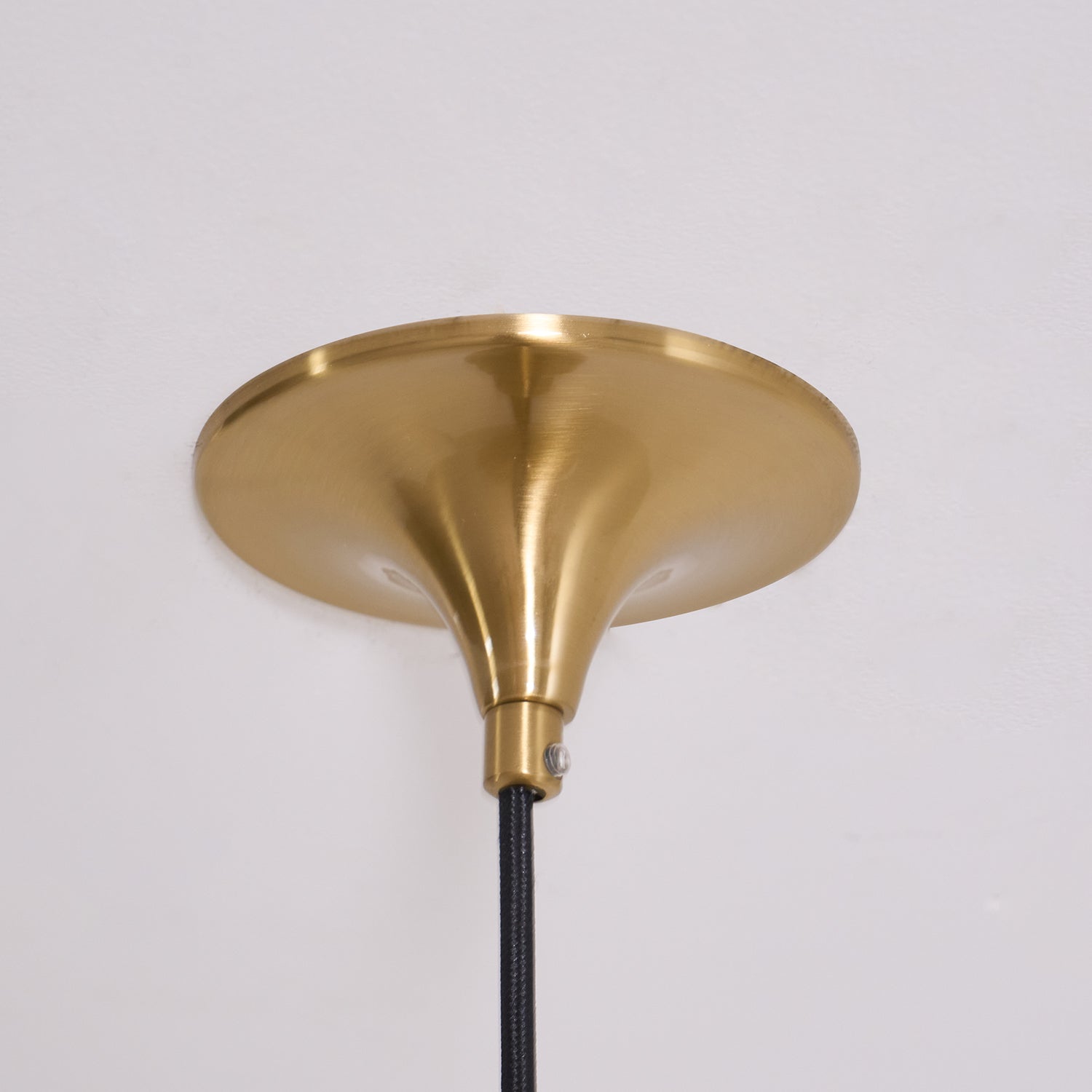 Pendant Lamp Slim Neck and Wide Flare Contemporary Dining - Letslighting