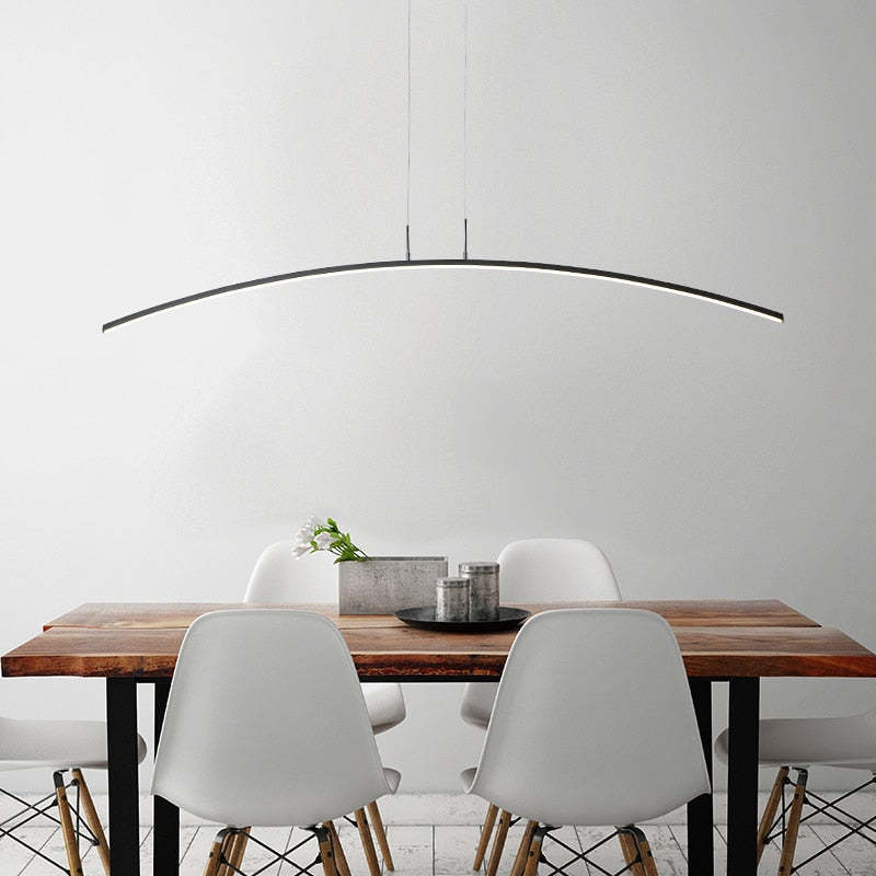 Arisha Minimalista Curva Lineal Metal Lámpara Colgante Negra/Blanca